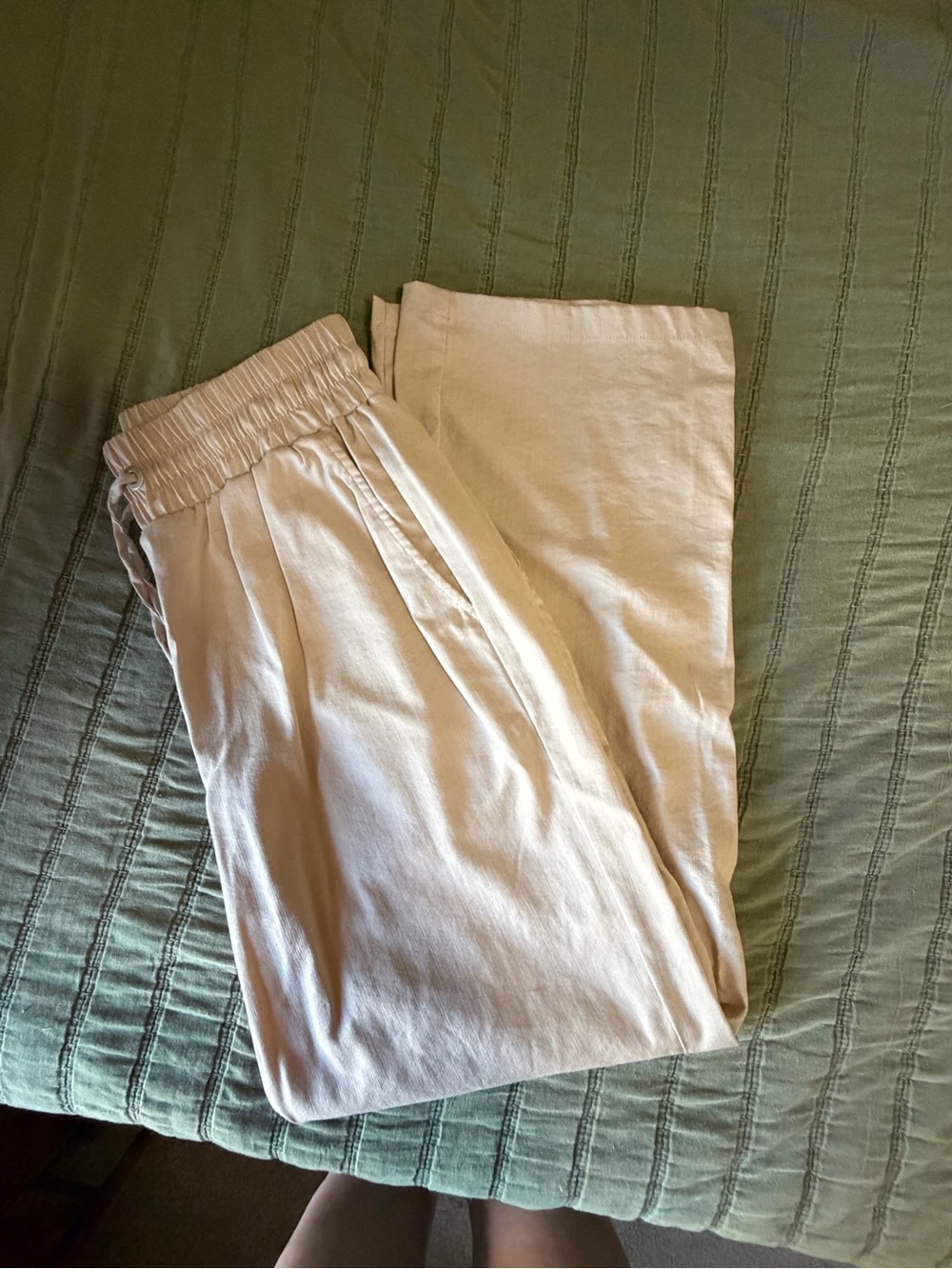 Lightweight Pant - Picture 2 of 3